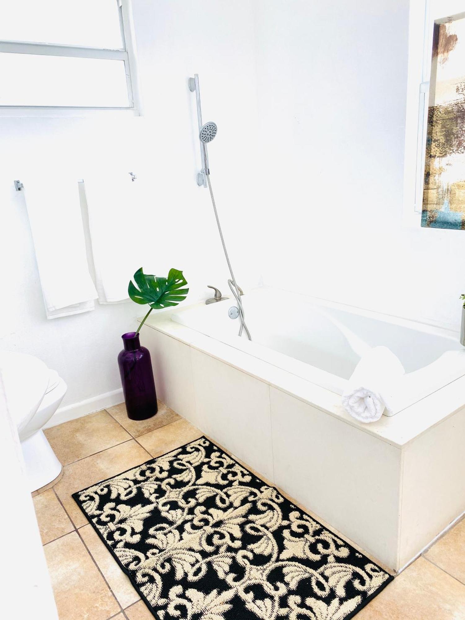 Xanadu 10 Mins To South Beach! 3 Bedroom Miami Villa Exteriör bild